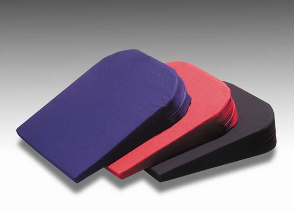 Keilkissen halbrund und klassisch für vielseitigen Komfort und ergonomische Unterstützung - verschiedene Ausführungen